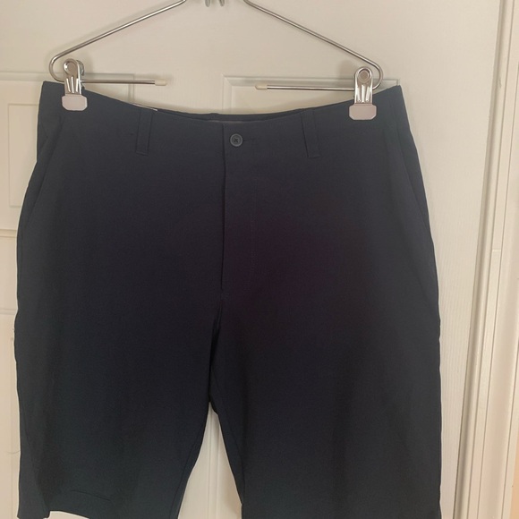 PGA Tour Men's Dark Blue Flat Front Shorts - Picture 1 of 3